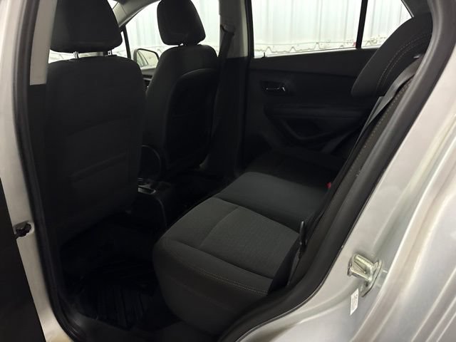 Used 2017 Chevrolet Trax LS FWD image 22