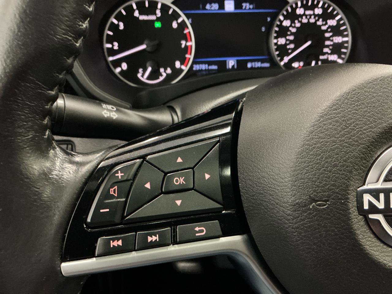 Used 2023 Nissan Altima 2.5 SV w/ SV Premium Package FWD image 23