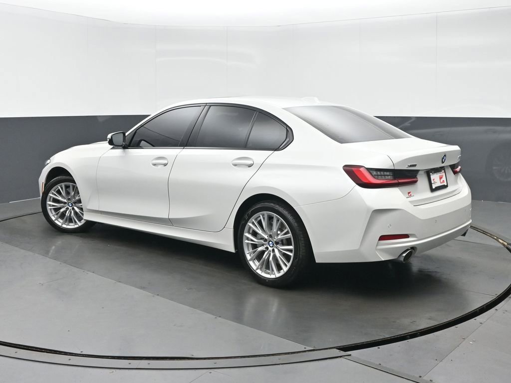 Used 2023 BMW 330i xDrive Sedan w/ Driving Assistance Package AWD/4WD image 5
