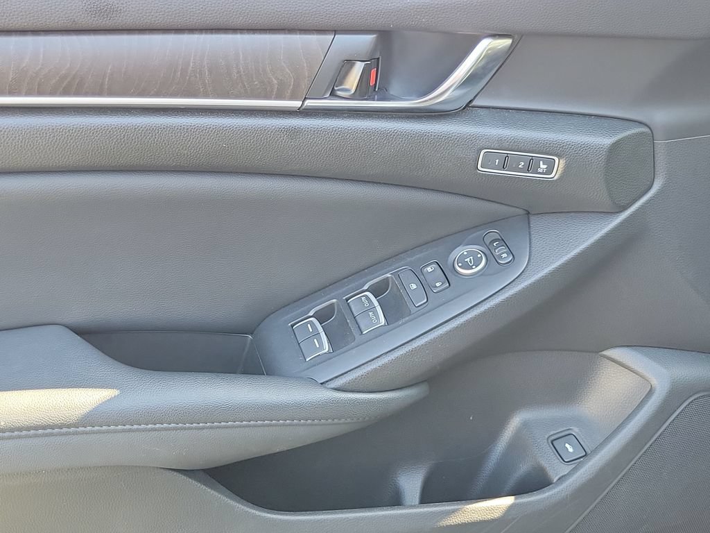 Used 2022 Honda Accord EX-L image 20