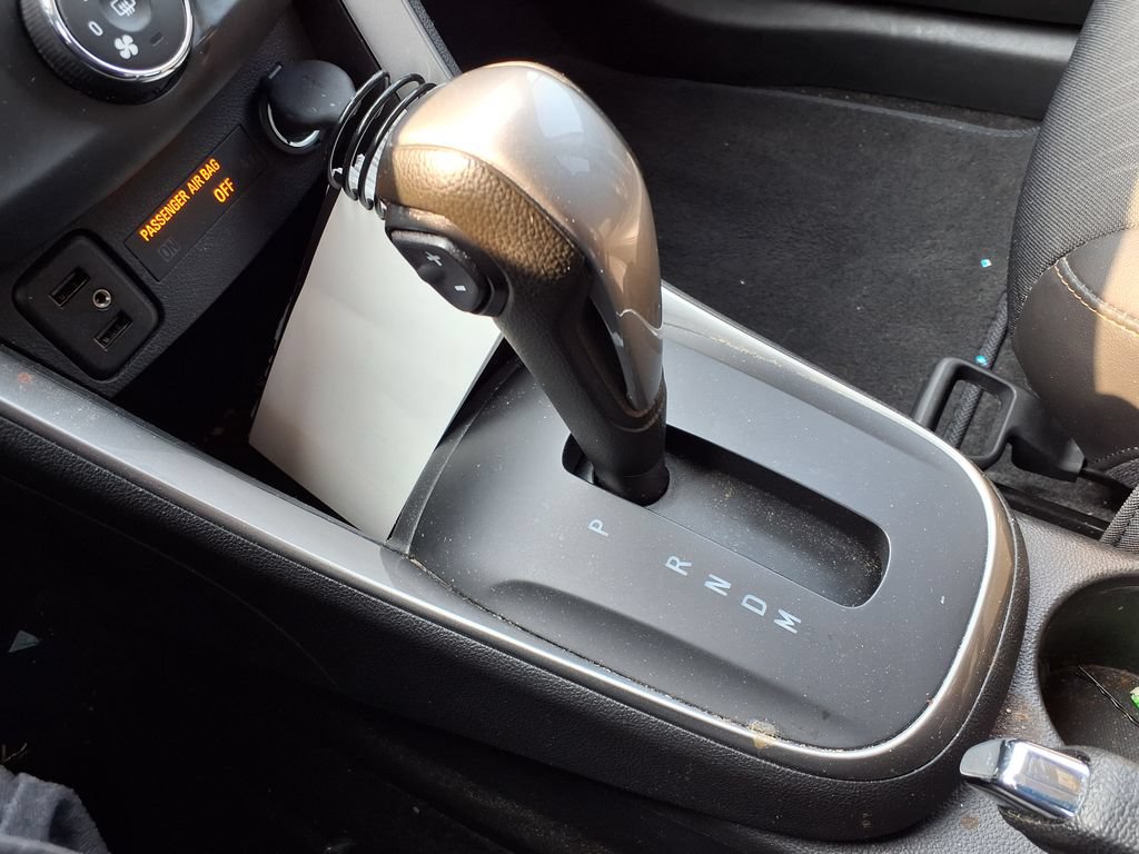 Used 2021 Chevrolet Trax LT w/ Sport Edition FWD image 29