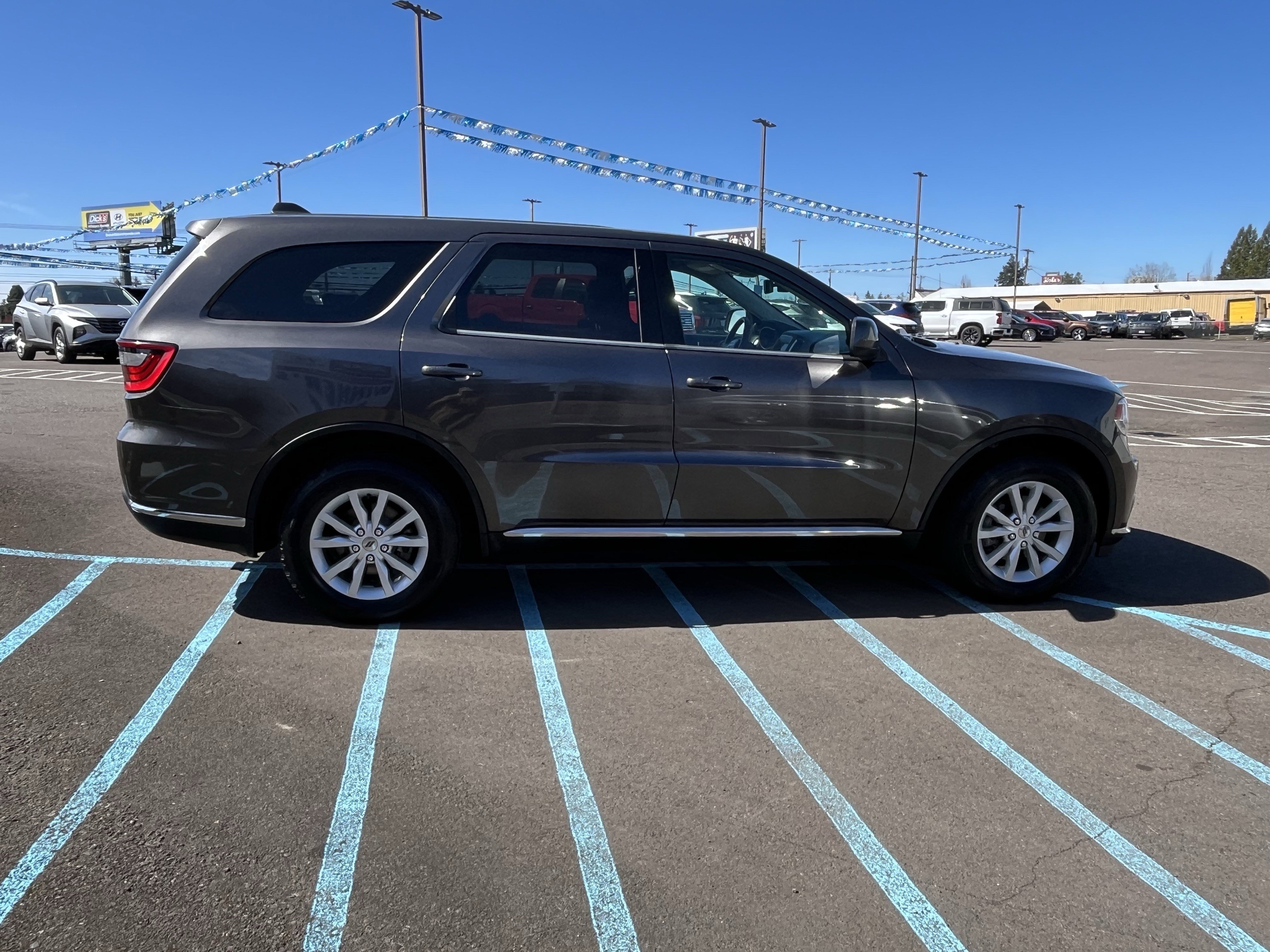 Used 2019 Dodge Durango SXT w/ Trailer Tow Group IV image 6