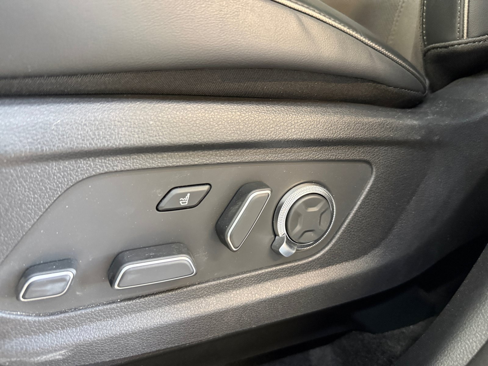 Used 2024 Hyundai Palisade Calligraphy AWD/4WD image 21