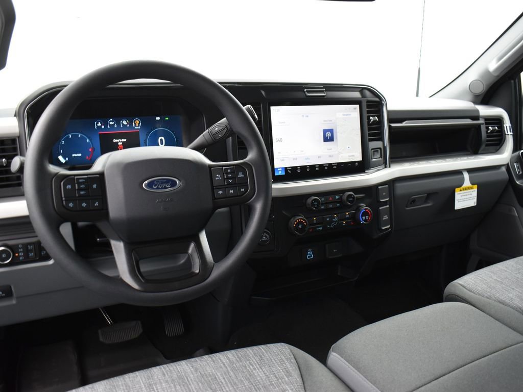 New 2026 Ford F250 XLT w/ XLT Premium Package RWD image 11