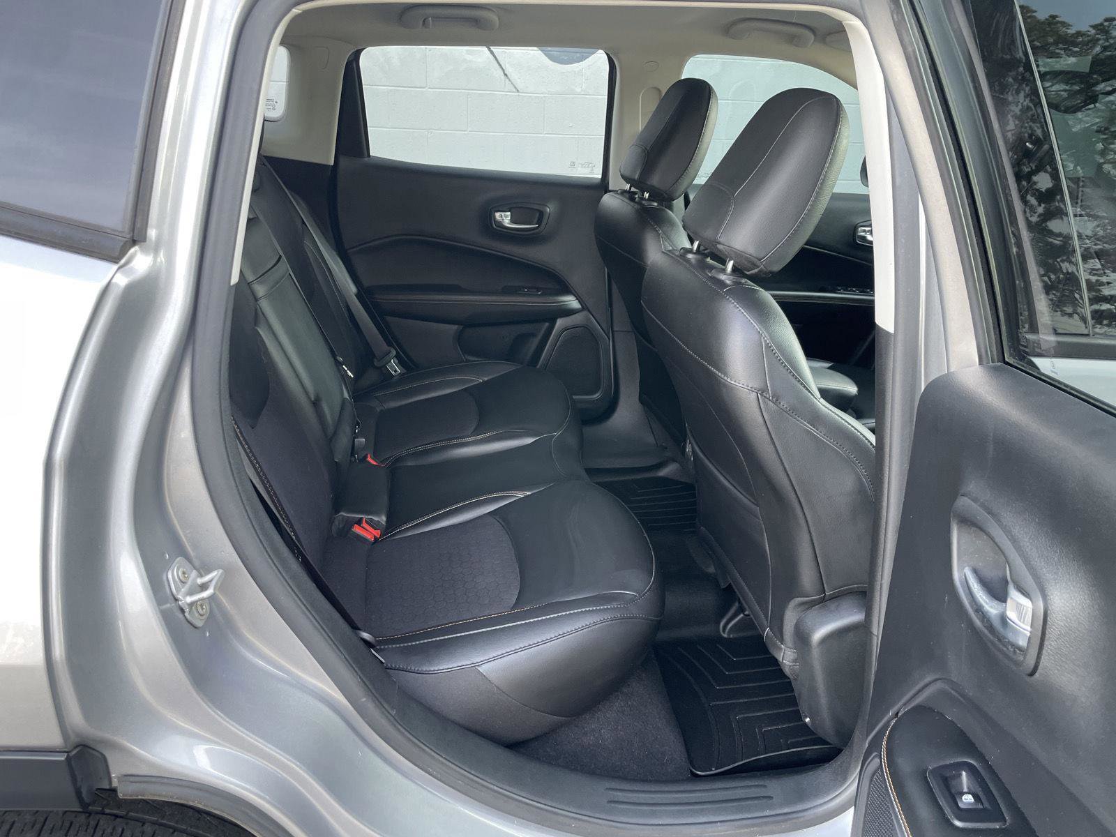 Used 2019 Jeep Compass Latitude image 14