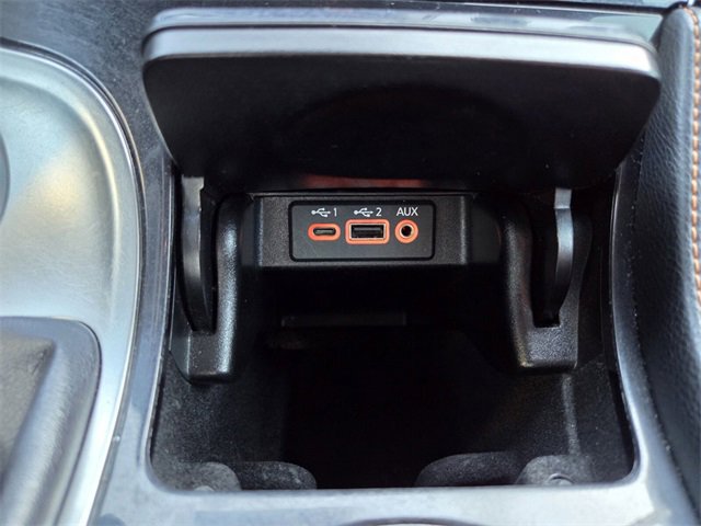 Used 2022 Nissan Maxima SR w/ Sport Mat Group image 29