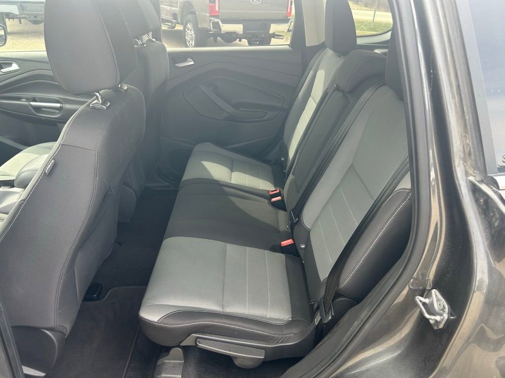 Used 2016 Ford Escape SE AWD/4WD image 12