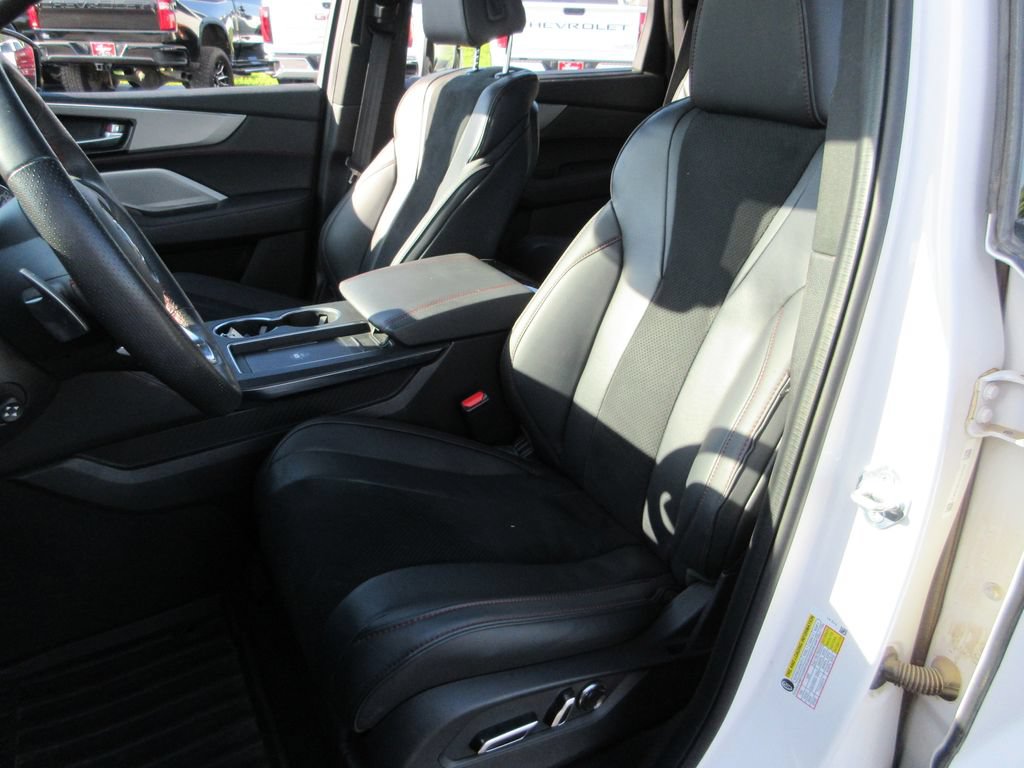 Used 2025 Acura MDX A-Spec AWD/4WD image 18
