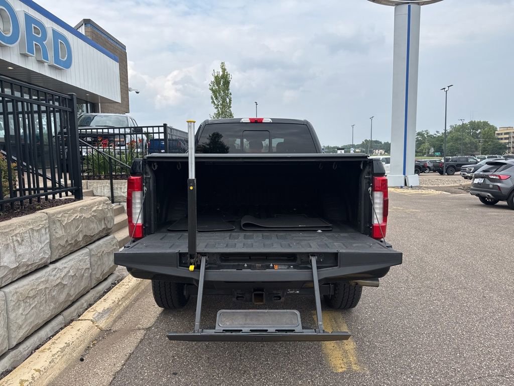 New 2026 Ford F350 Lariat w/ Chrome Package image 10