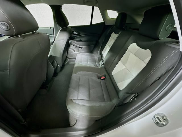 Used 2025 Chevrolet Trax LS FWD image 21