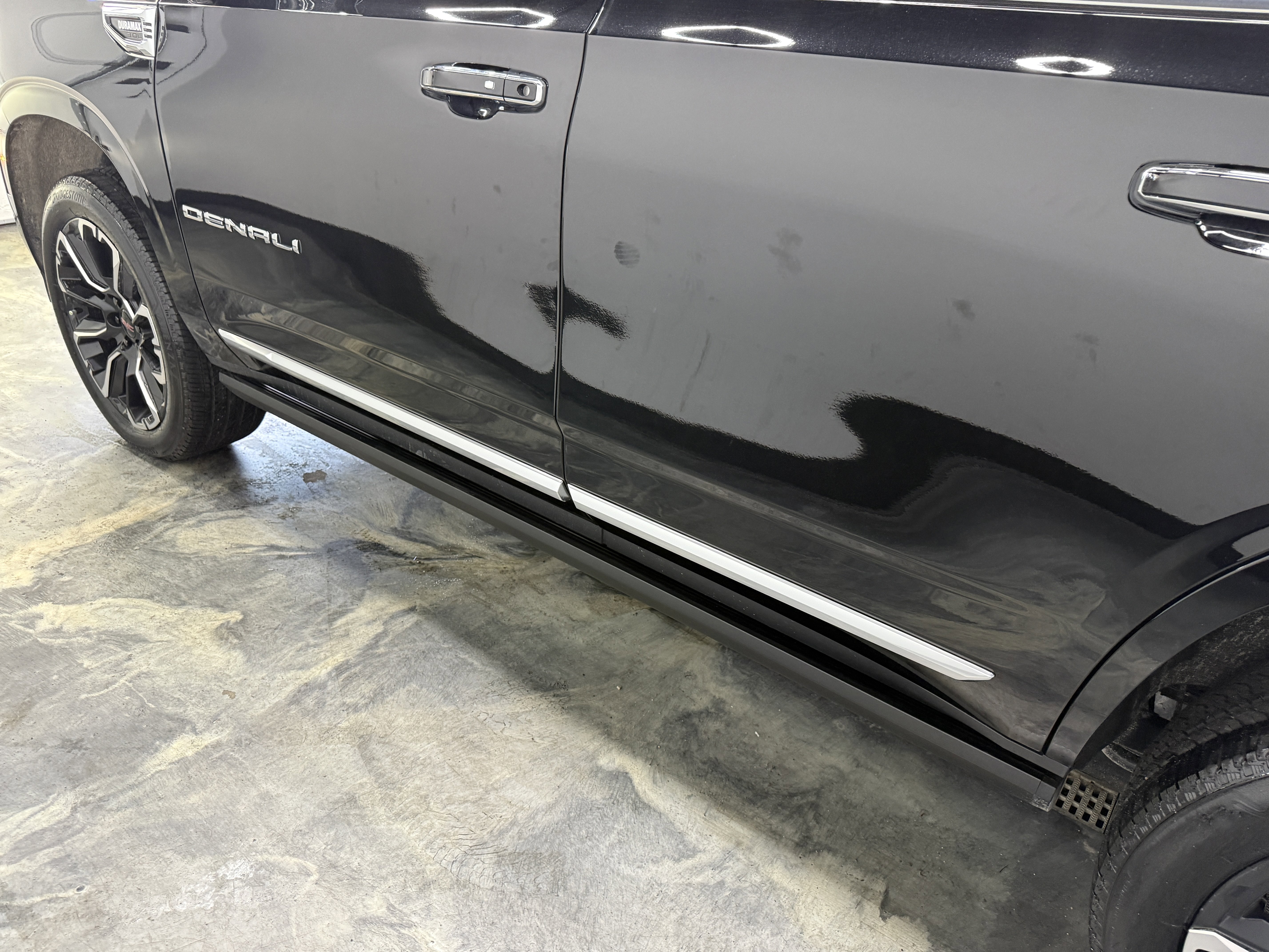 Used 2026 GMC Yukon Denali w/ Denali Reserve Package image 38