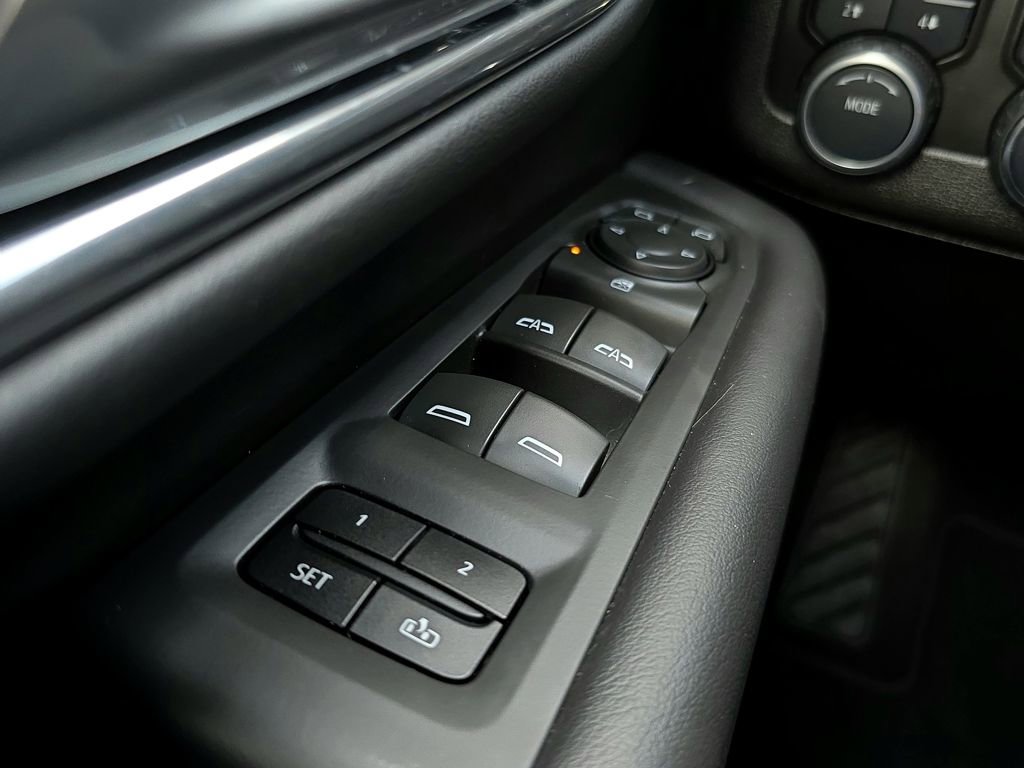 Used 2023 Chevrolet Tahoe Z71 AWD/4WD image 9