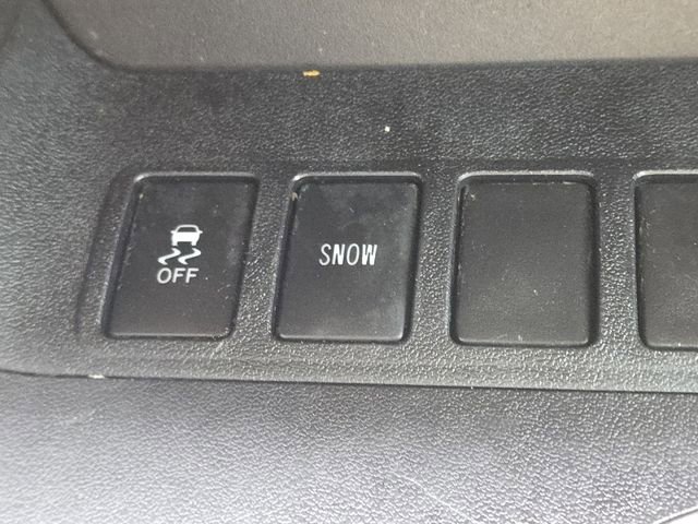 Used 2014 Toyota Highlander Limited w/ Driver Technology Package image 7