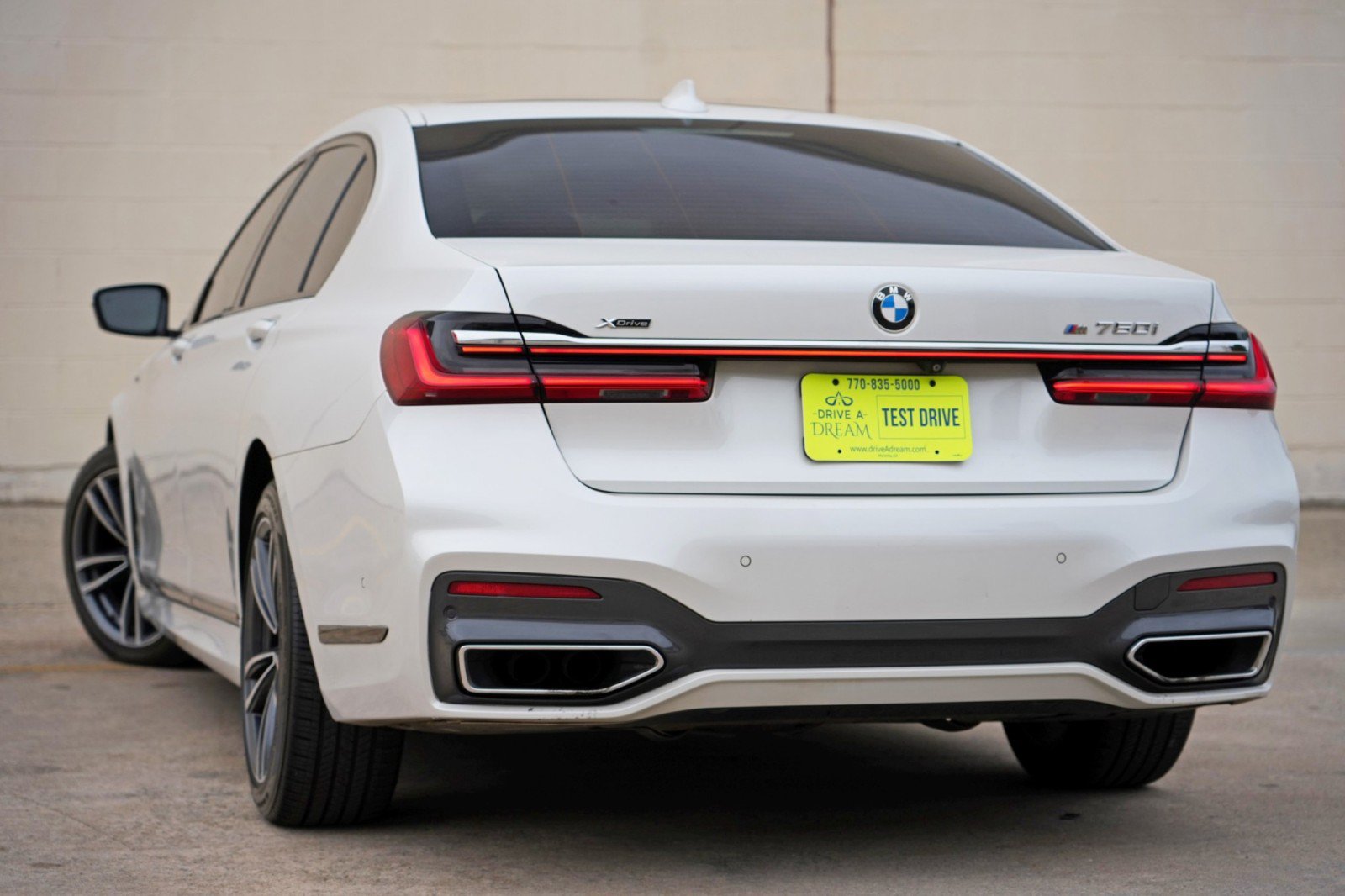 Used 2020 BMW 750i xDrive w/ Executive Package AWD/4WD image 6