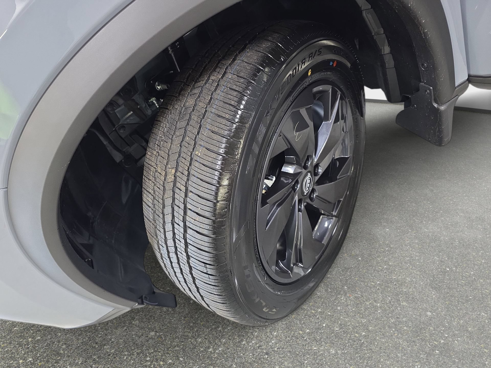 New 2026 Nissan Rogue SV w/ Cold Weather Package FWD image 31