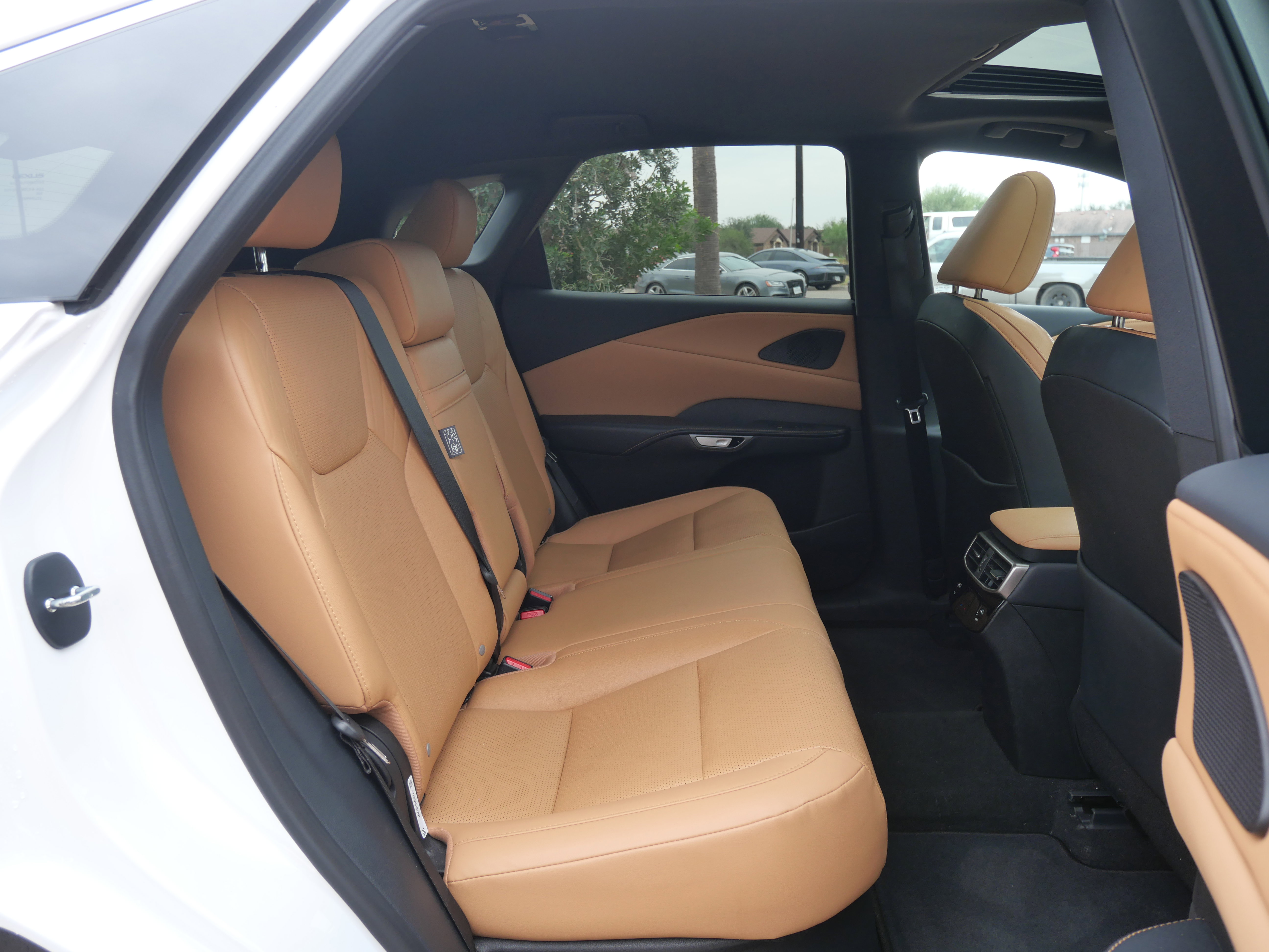 Certified 2024 Lexus RX 350 Premium Plus image 10