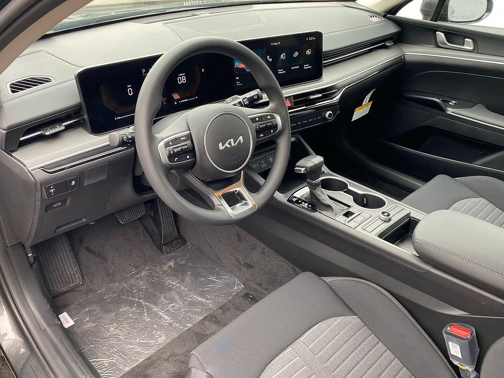 New 2026 Kia K5 LXS FWD image 12