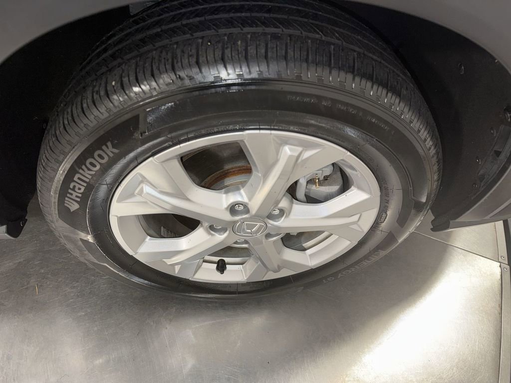 Used 2023 Honda HR-V LX image 15