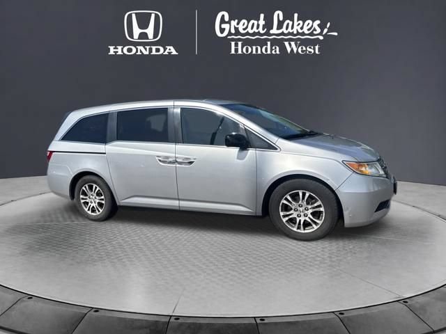Used 2013 Honda Odyssey EX image 3