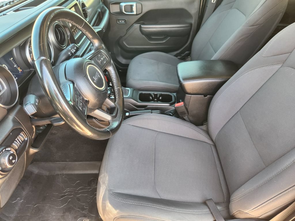 Used 2022 Jeep Gladiator Sport AWD/4WD image 13