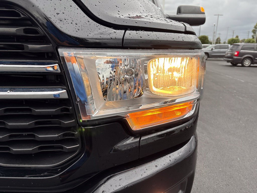 Used 2022 RAM 2500 Big Horn w/ Level C Equiment Group AWD/4WD image 9