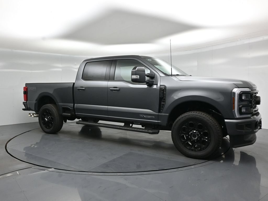 New 2026 Ford F250 Lariat w/ Black Appearance Package AWD/4WD image 24