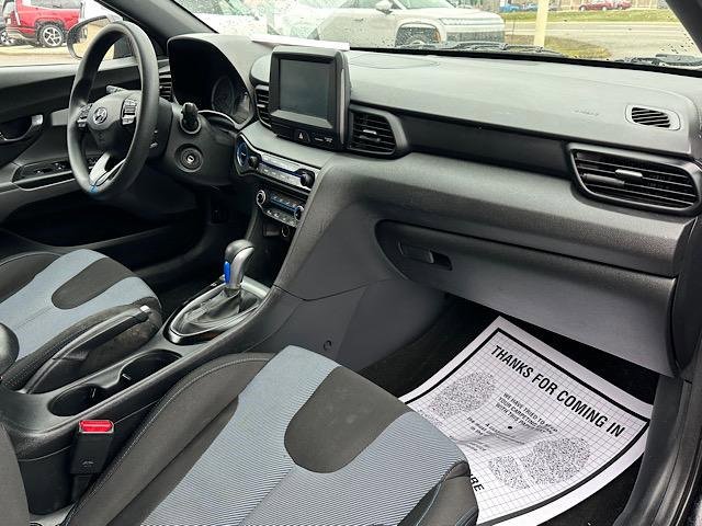 Used 2019 Hyundai Veloster 2.0 image 14