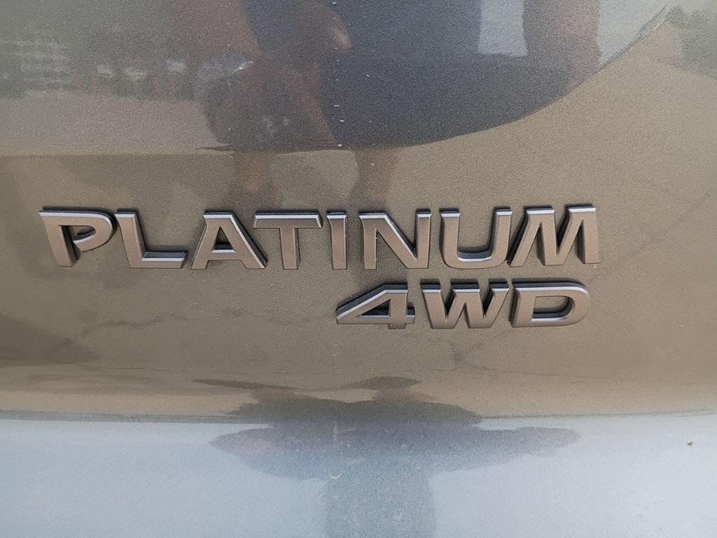 New 2026 Nissan Pathfinder Platinum image 6