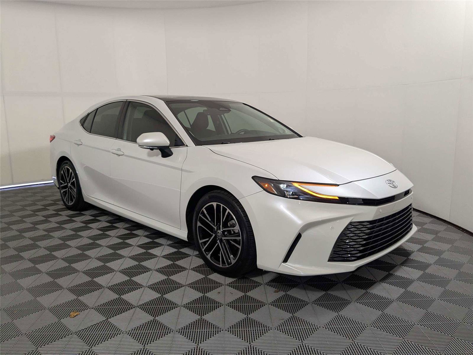 Certified 2025 Toyota Camry XLE w/ Premium Plus Package image 3