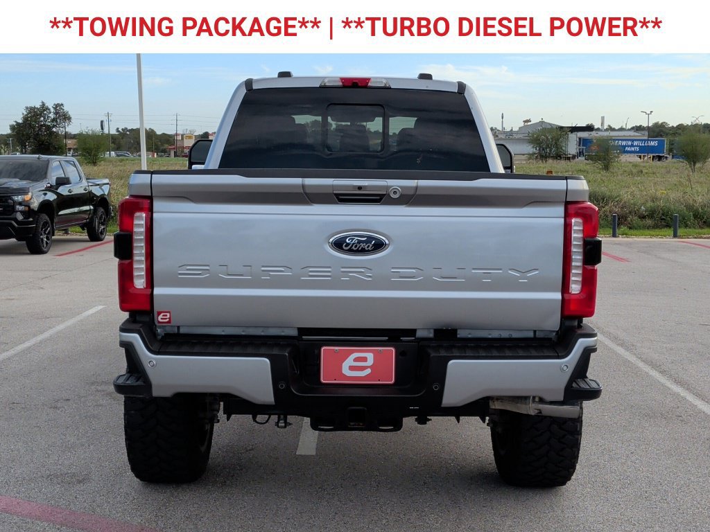 Used 2023 Ford F250 Lariat w/ Lariat Ultimate Package AWD/4WD image 7