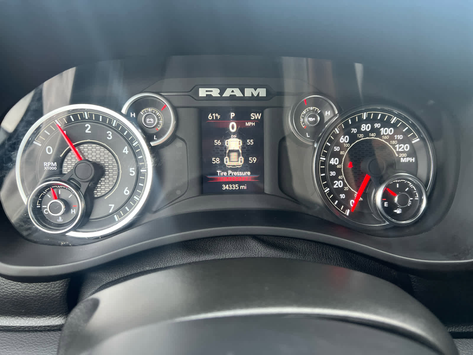 Used 2024 RAM 2500 Big Horn image 25