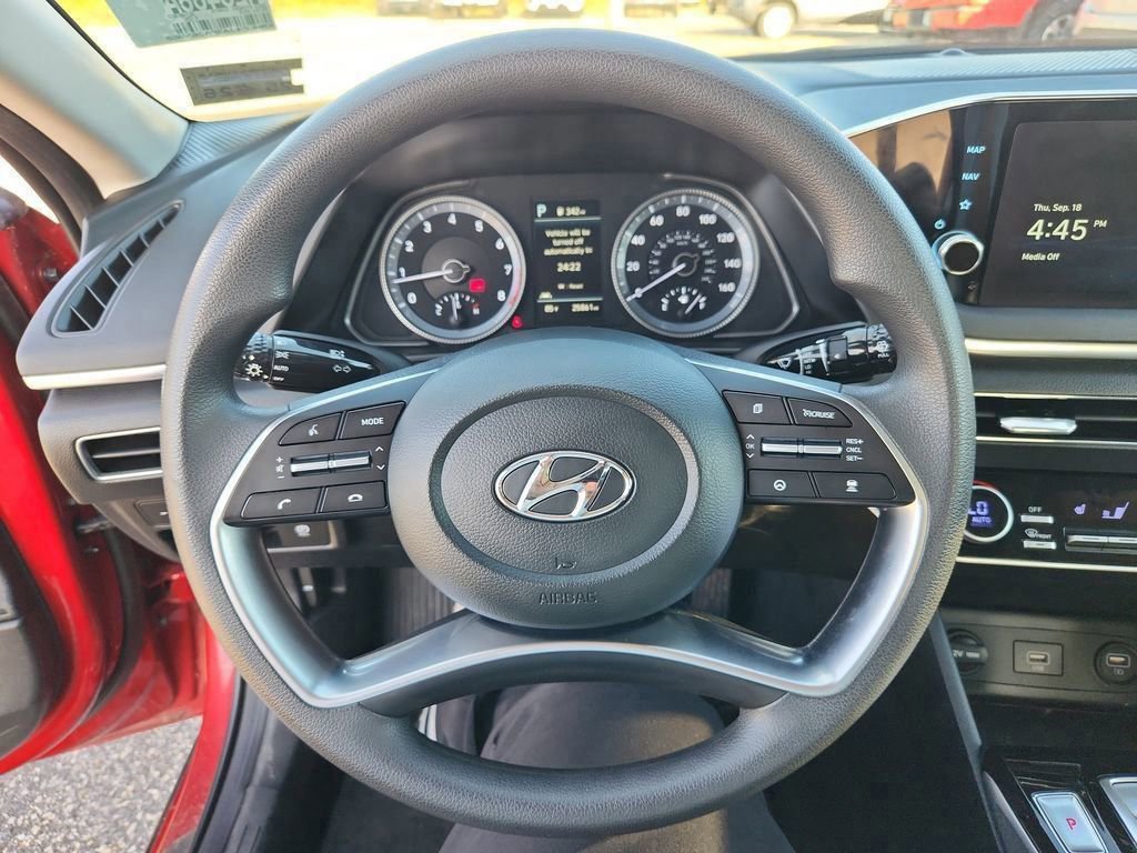 Used 2023 Hyundai Sonata SEL image 13