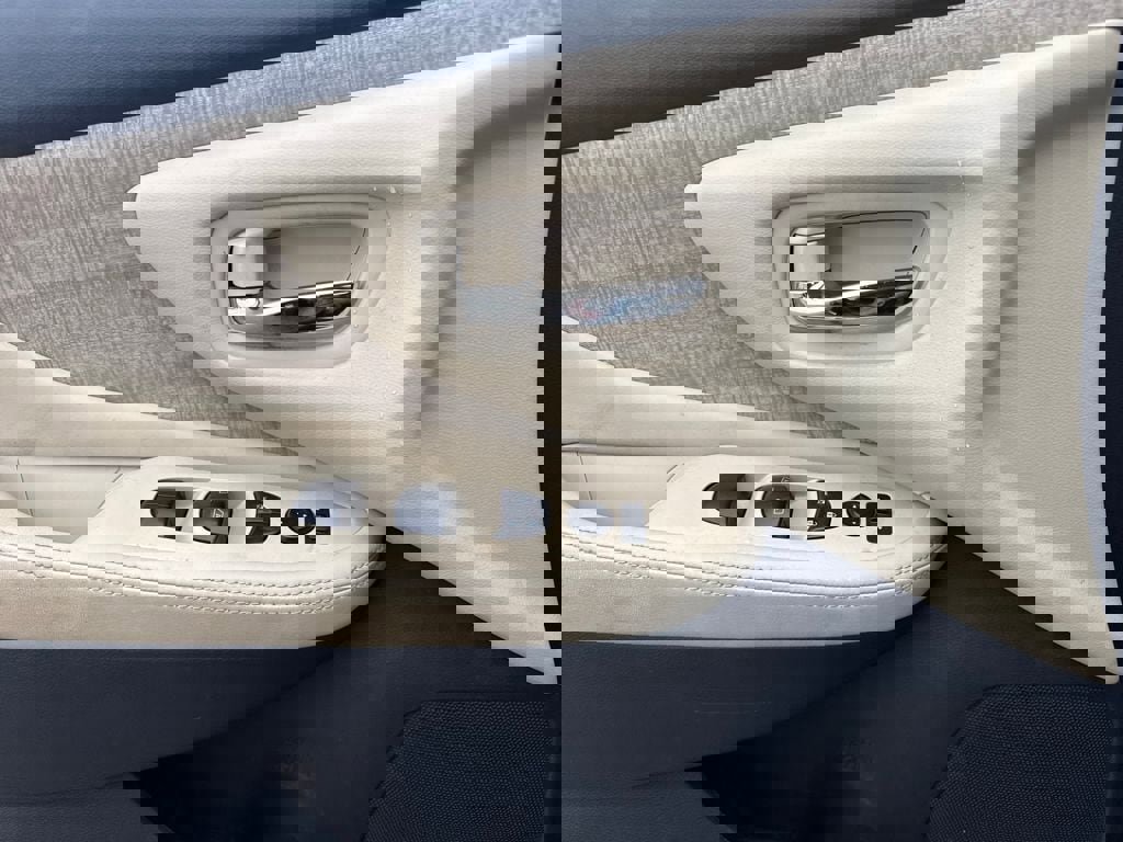 Used 2022 Nissan Murano SV w/ Cargo Package image 25