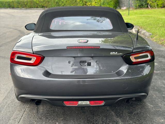 Used 2018 FIAT 124 Spider Classica image 21