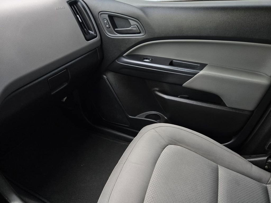 Used 2020 Chevrolet Colorado W/T w/ Custom Special Edition image 23