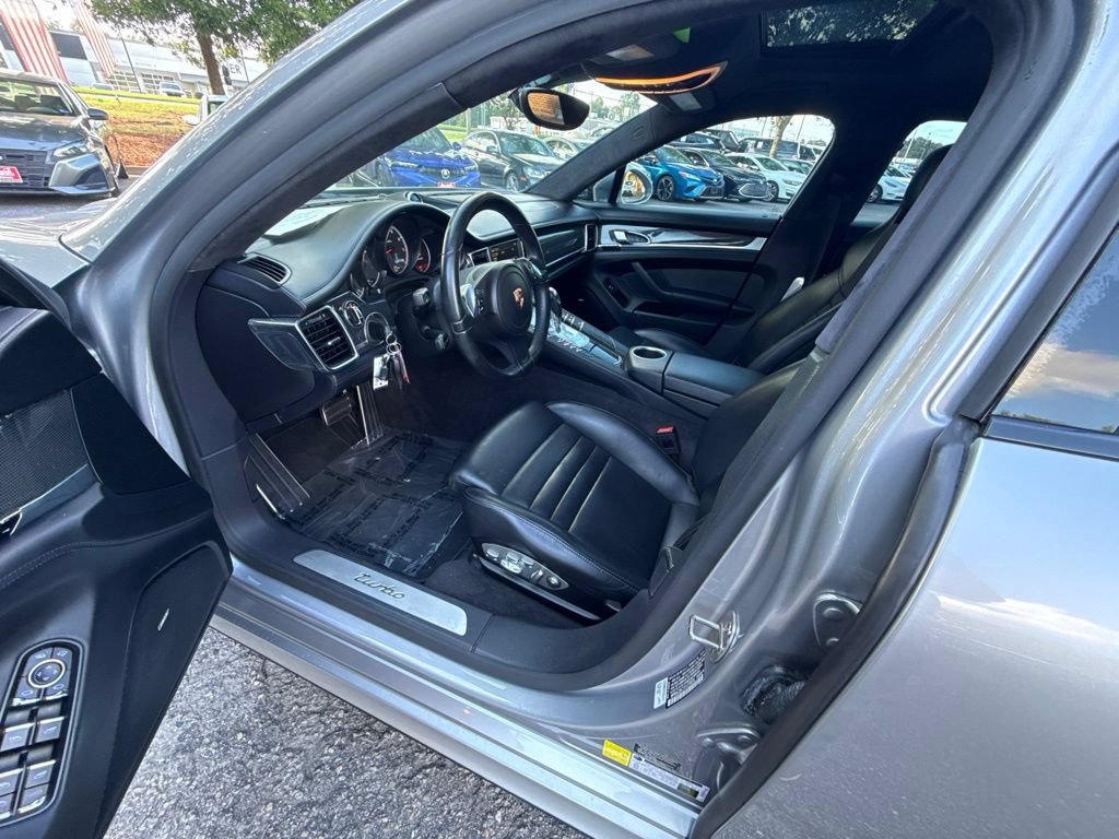 Used 2015 Porsche Panamera AWD/4WD image 10