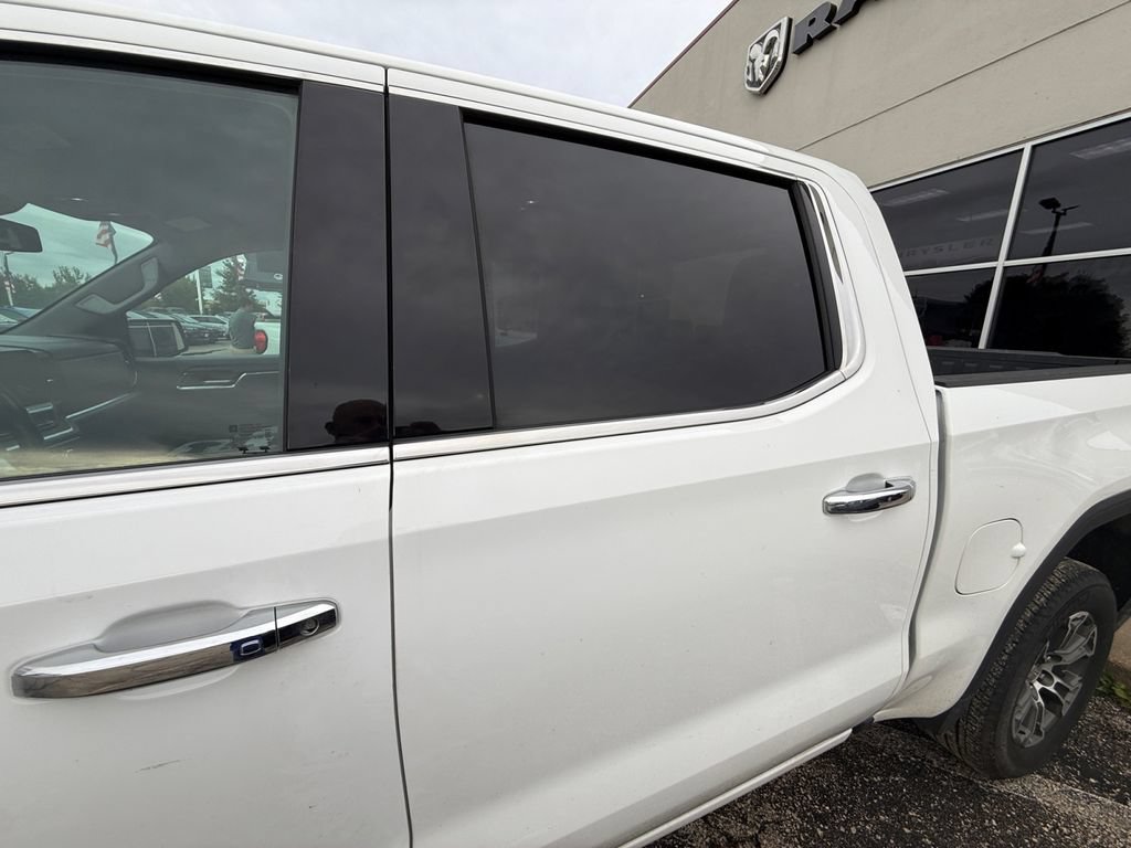 Used 2025 GMC Sierra 1500 SLT AWD/4WD image 35