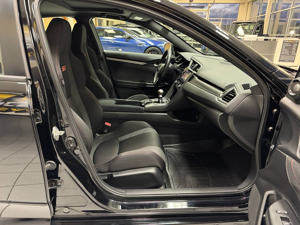 Used 2018 Honda Civic Si image 20