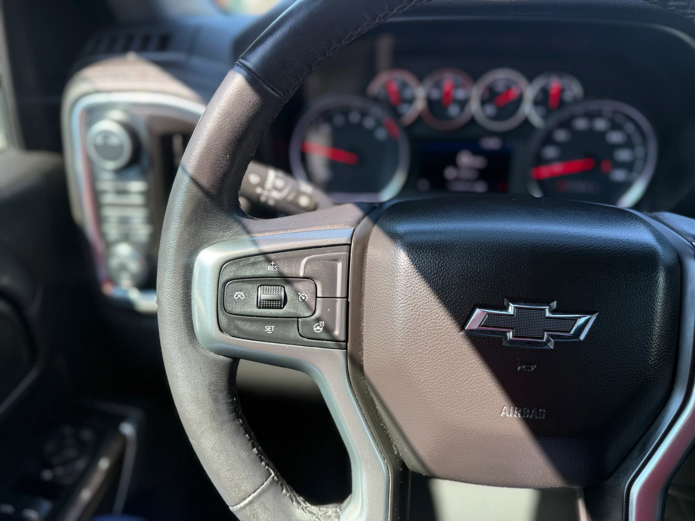 Used 2021 Chevrolet Silverado 1500 LT Trail Boss w/ Bed Protection Package image 19