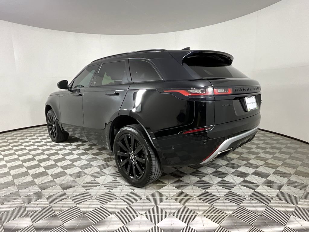 Used 2018 Land Rover Range Rover Velar R-Dynamic SE AWD/4WD image 3