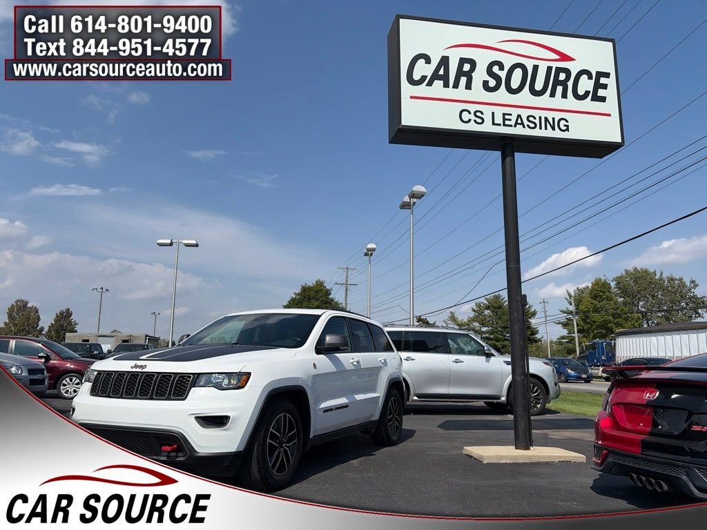 Used 2021 Jeep Grand Cherokee Trailhawk AWD/4WD image 1