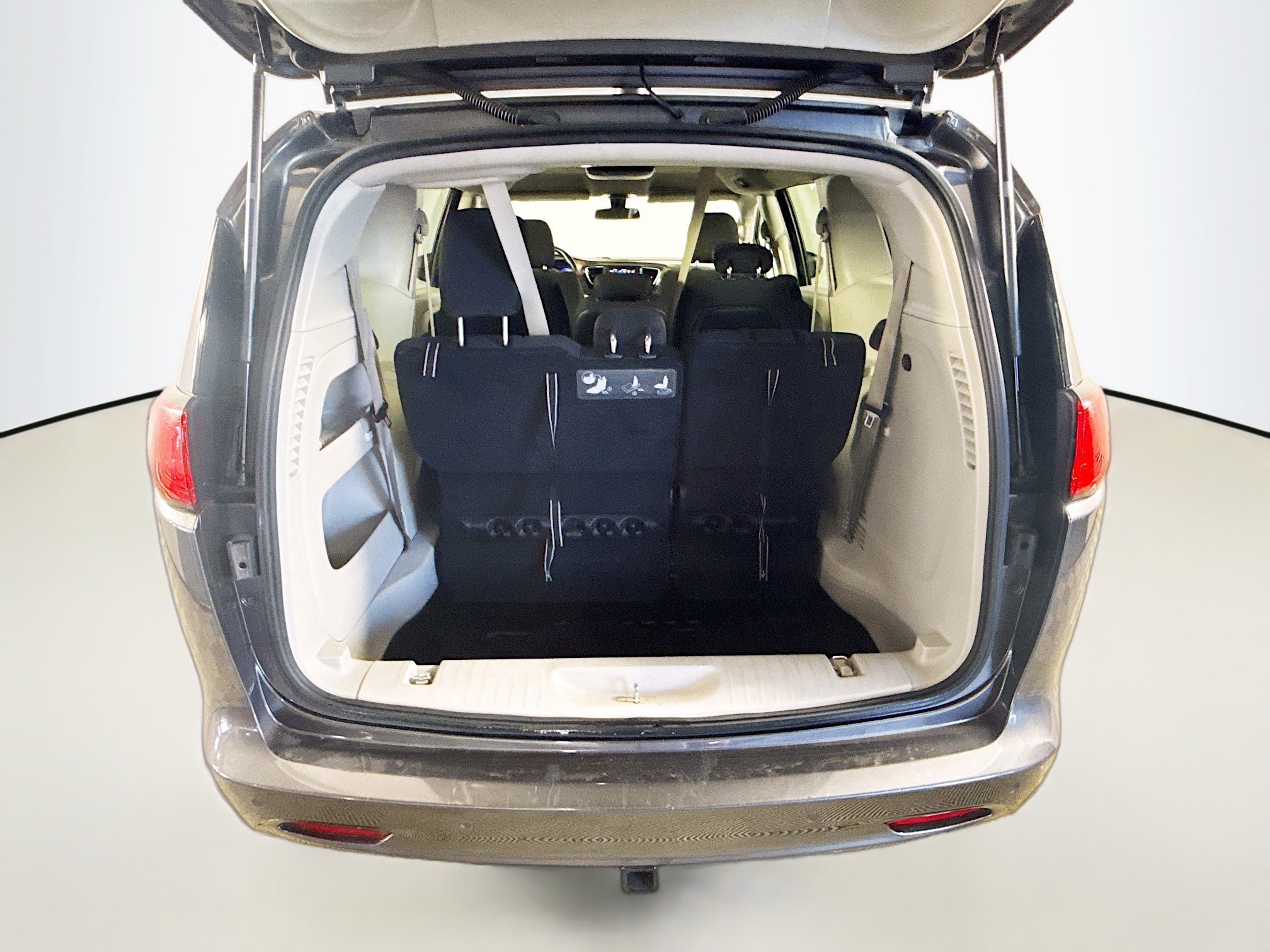 Used 2019 Chrysler Pacifica LX w/ Tire & Wheel Group image 33