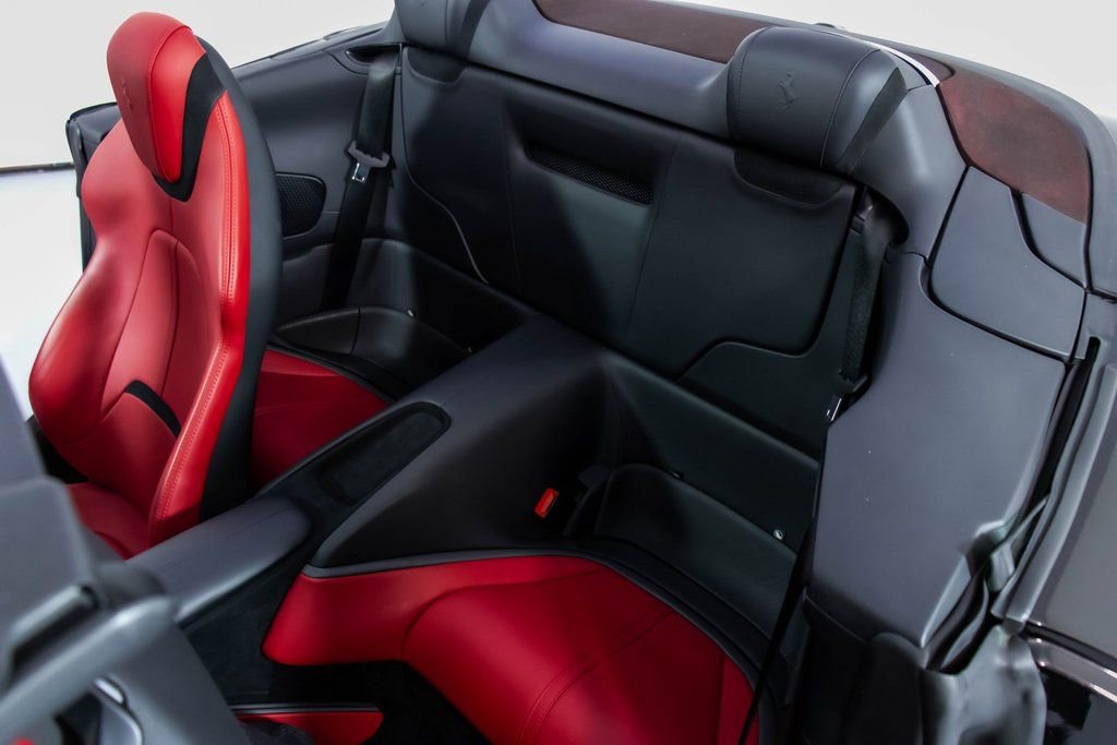 Certified 2024 Ferrari Roma Spider image 45