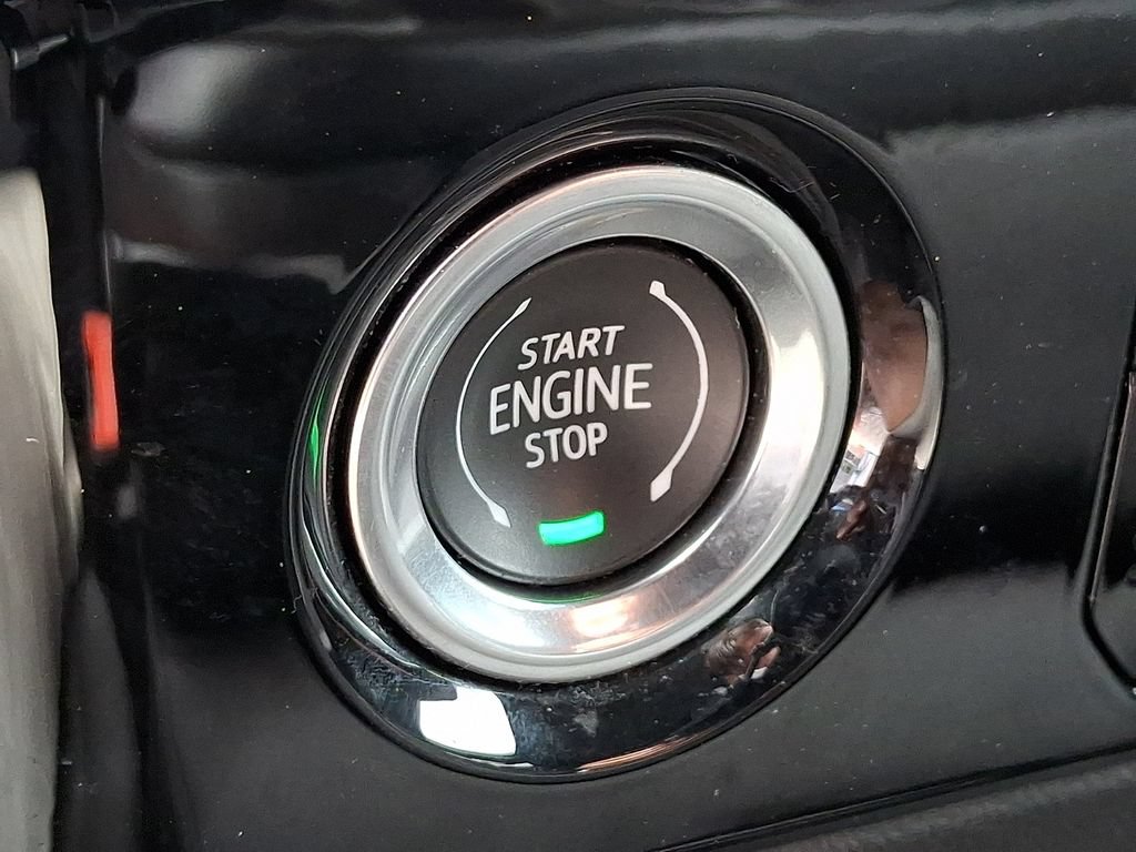 Used 2024 Chevrolet Silverado 1500 RST AWD/4WD image 26