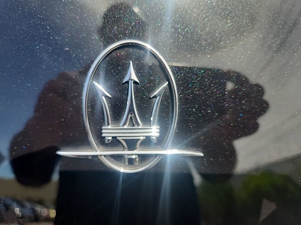 Used 2015 Maserati Ghibli image 25