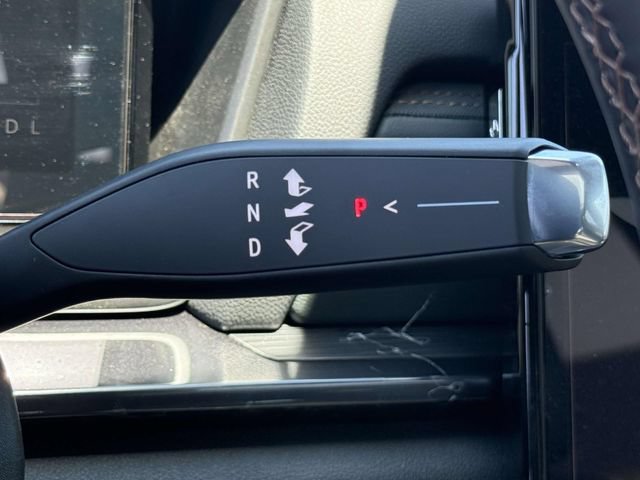 New 2026 GMC Terrain AT4 w/ Convenience Package III AWD/4WD image 18