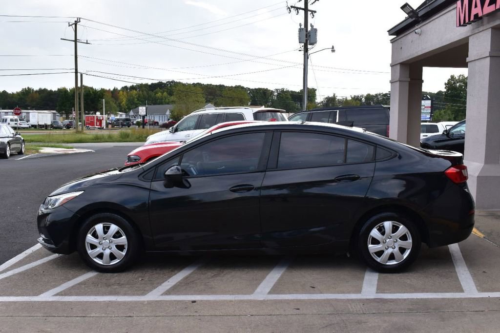 Used 2017 Chevrolet Cruze LS image 5
