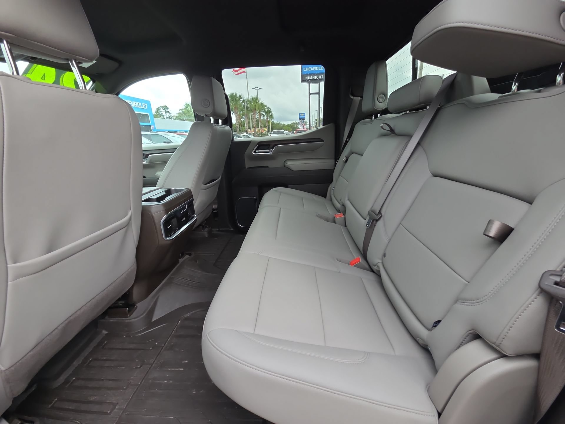 Used 2024 GMC Sierra 1500 SLT w/ SLT Premium Package AWD/4WD image 27