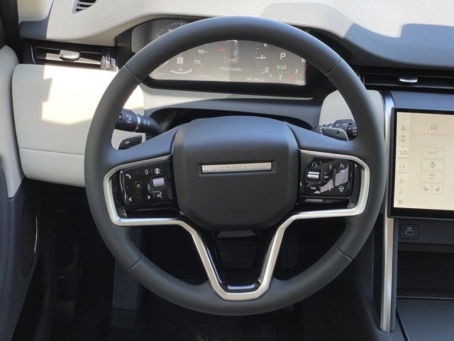 Certified 2024 Land Rover Discovery Sport S image 25