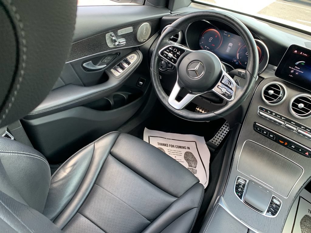 Used 2021 Mercedes-Benz GLC 300 4MATIC w/ AMG Line image 25